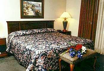 Lees Inn & Suites Muncie Bagian luar foto